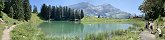 Au bord du lac Retaud prs des Diablerets (Canton de Vaud, Suisse)