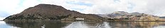 Le lac Titicaca et l'htel depuis le bateau (Puno, Prou)