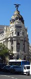 L'immeuble Metropolis  l'angle de Gran Via et calle de Alcal (Madrid, Espagne)