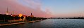 Coucher de soleil sur le fleuve  Riga (Lettonie)
